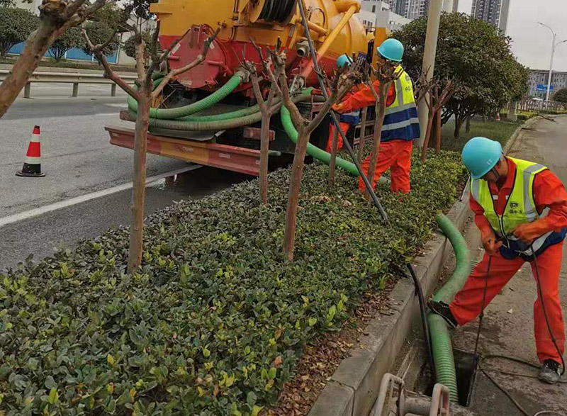 大涌镇市政管道清淤